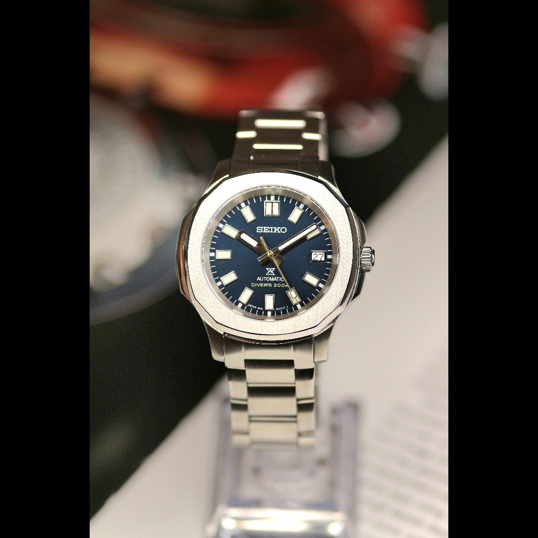 Seikonaut Deep Blue Watch