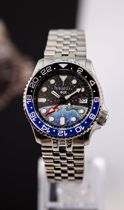 Seiko World of Colors SKX GMT Mod