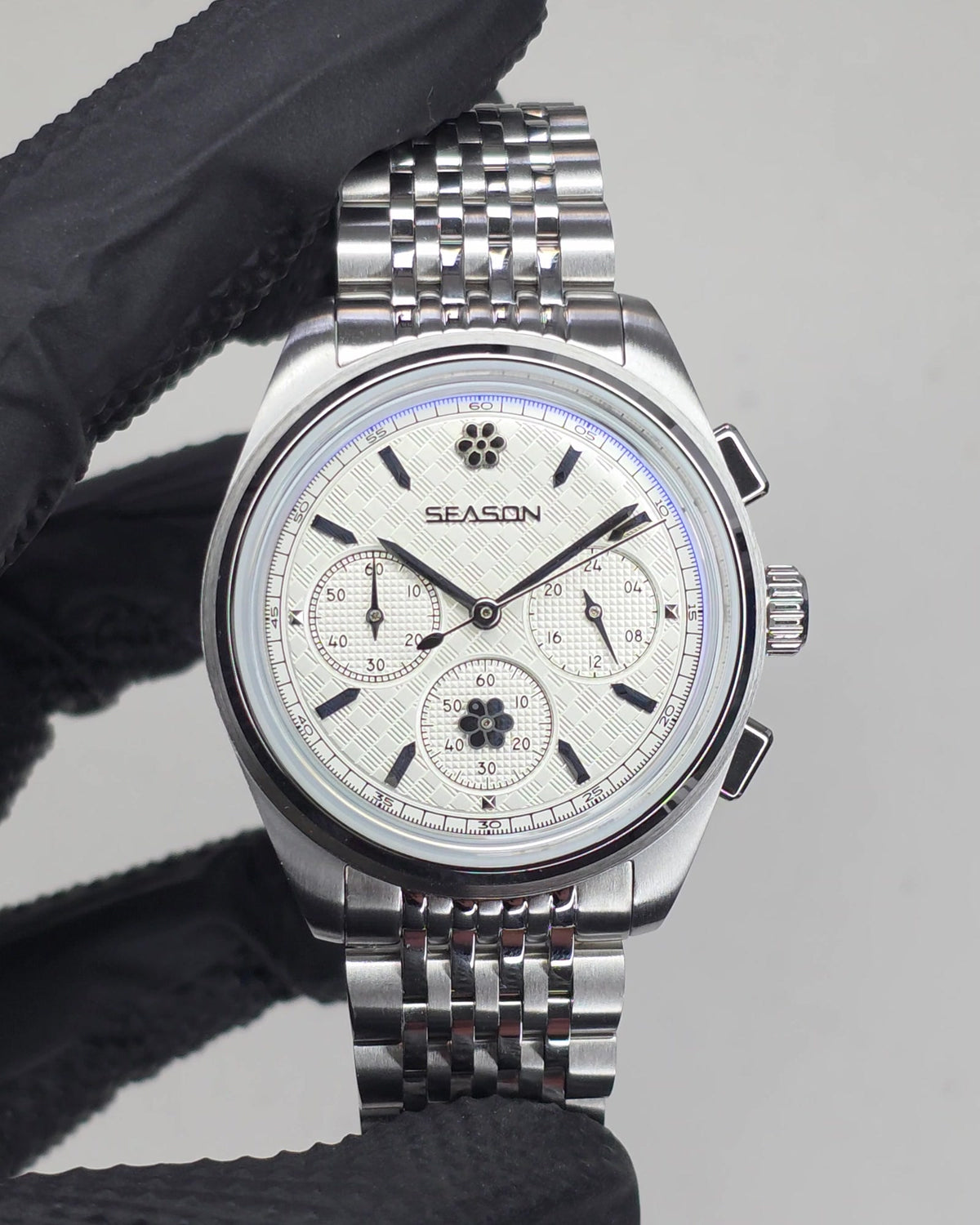 Season #2 Silver Snow mecaquartz chronograph, white guilloche dial, front view